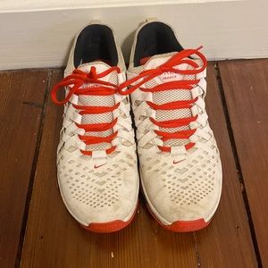 Nike free trainer red and white tennis shoes size 11